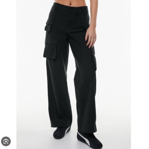 Aritzia Wilfred Free Picture Cargo Pant black - Picture 1 of 6